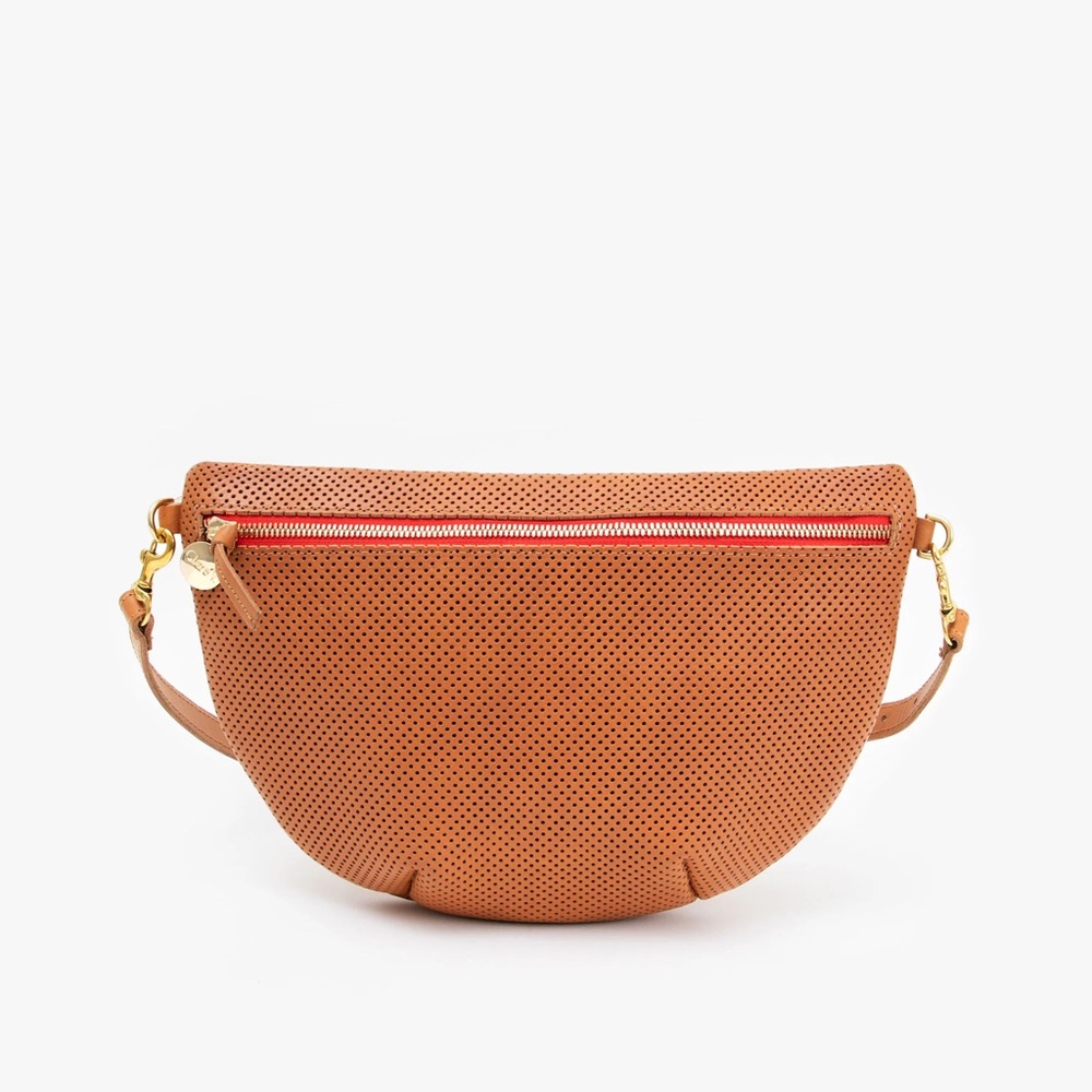 Clare V. Grande Fanny - Cuoio Perf
Color, Just not for me